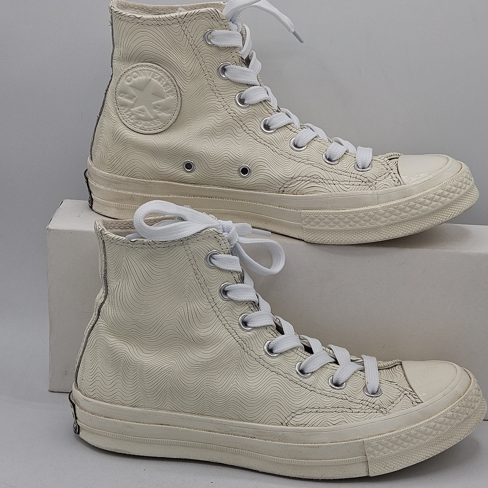 Converse All Star Chuck Taylor High Egret Embossed Leather Size 6.5